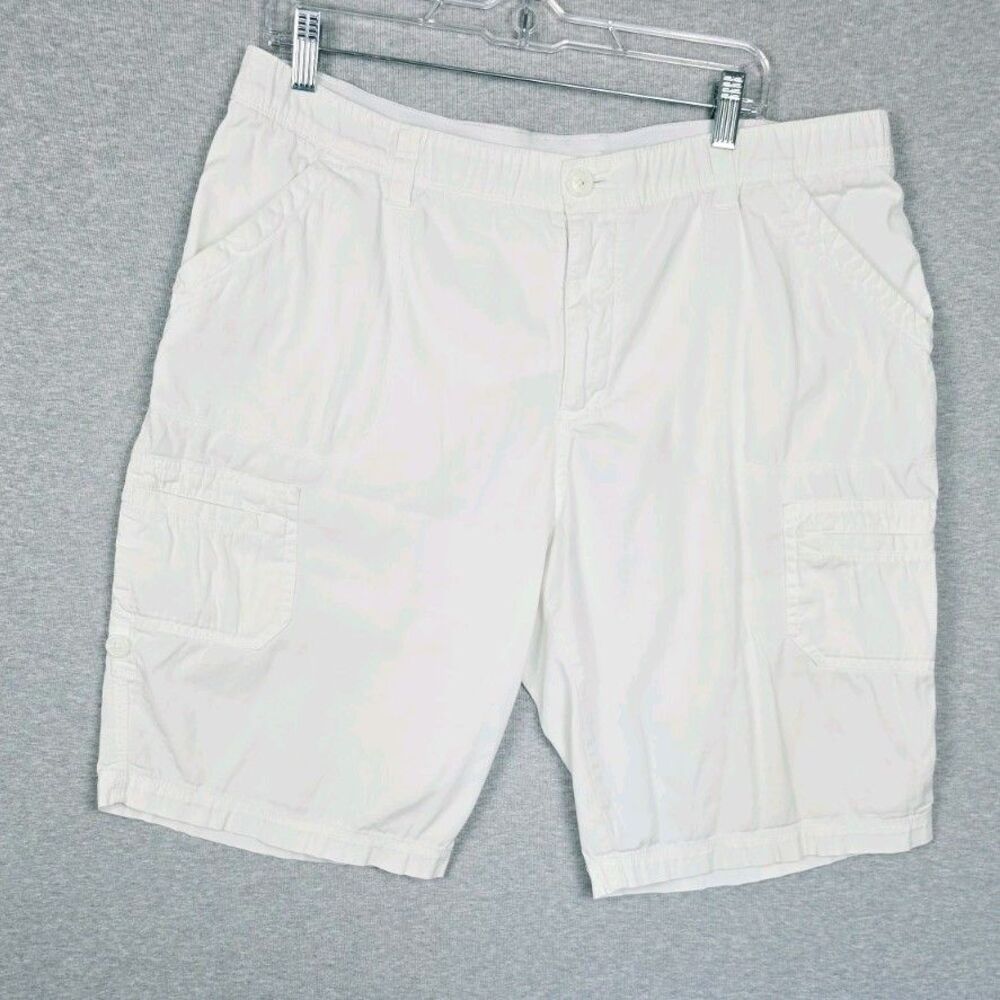 Cato Women's White Cargo Bermuda Shorts Size 16 Cotton Stretch Utility